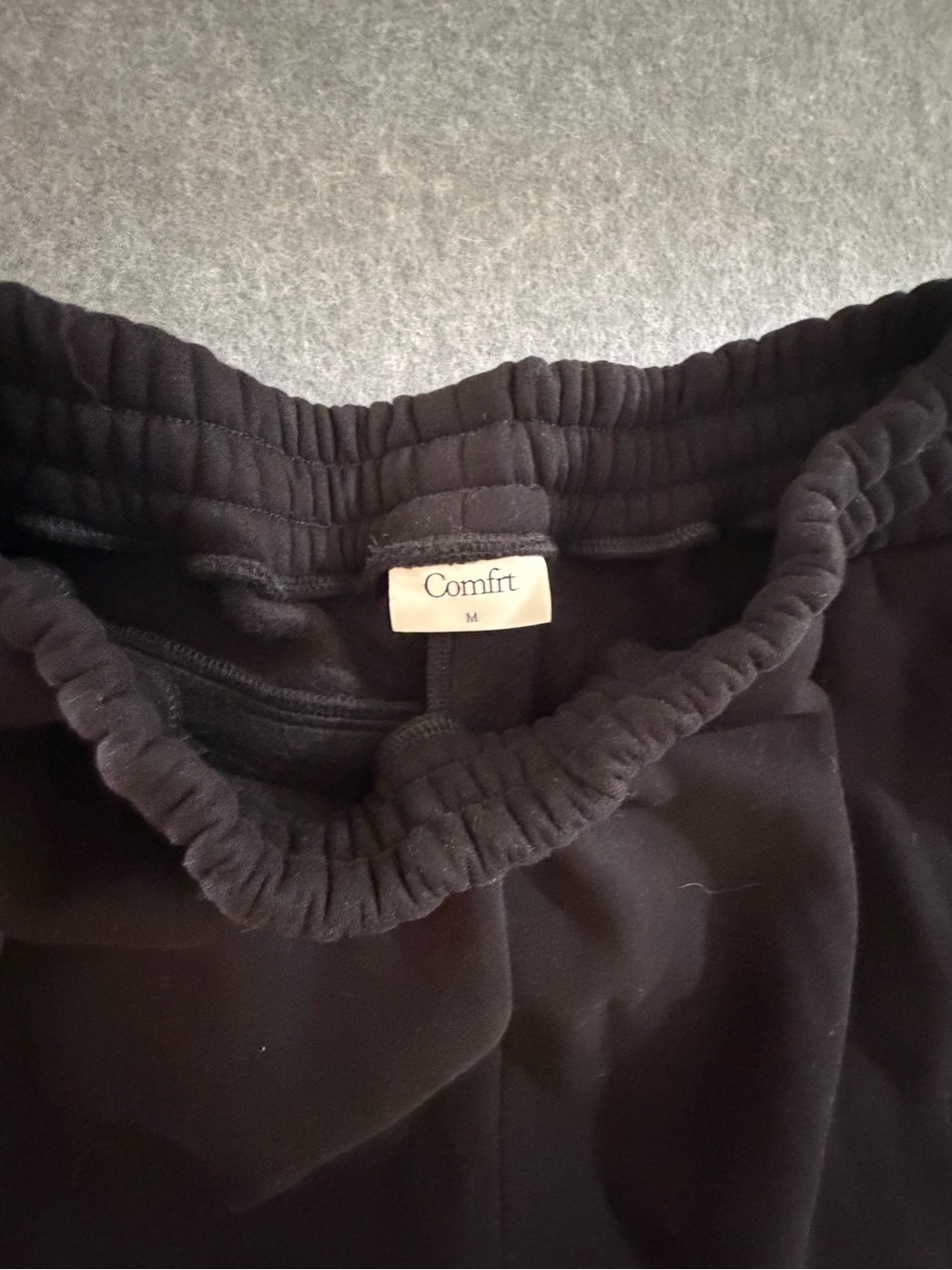 Comfrt Brand 3 piece lot Hoodie, Sweats, shorts  Bundle size medium/large - Picture 9 of 16